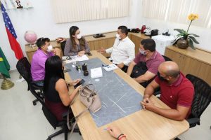 Imagem da notícia - Seas se reúne com Tapauá e garante apoio do Governo do Estado às demandas sociais do município