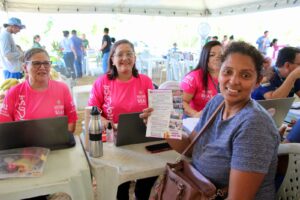 Imagem da notícia - Seas leva atendimento do Crédito Rosa e Padaria Artesanal a comunitários em ação itinerante